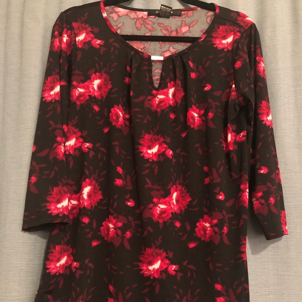 Floral Stretchy three-quarter sleeve Blouse